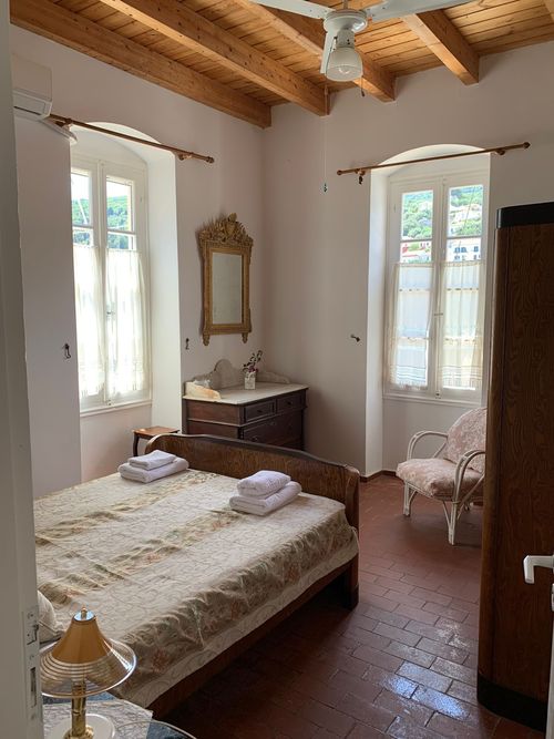 Master bedroom, Georgakis House, Kioni, Ithaca