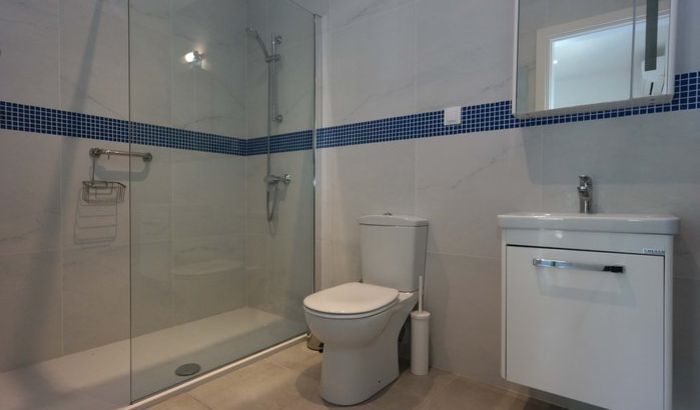 Bathroom, Villa Gregory, Corfu