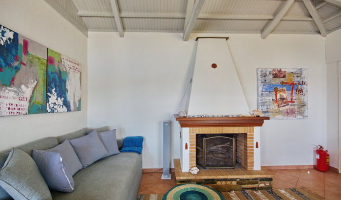 Living room, Fisherman's Cottage, Alonissos