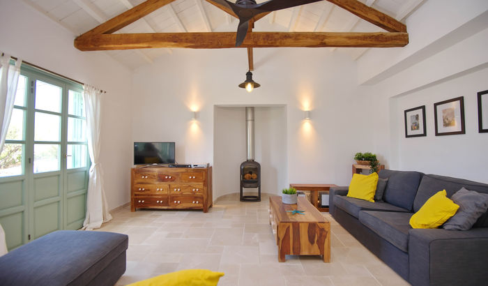 Living room, Villa Aquilo, Alonissos