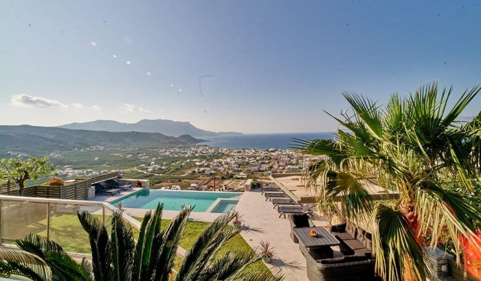 Villa Argi, Kastelli, Crete