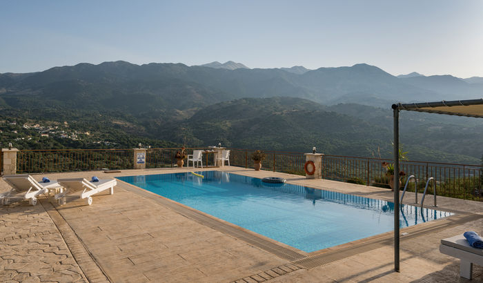 Swimming pool, Villa Georgia, Crete