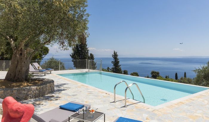Infinity swimming pool, Villa Giovannina, Corfu