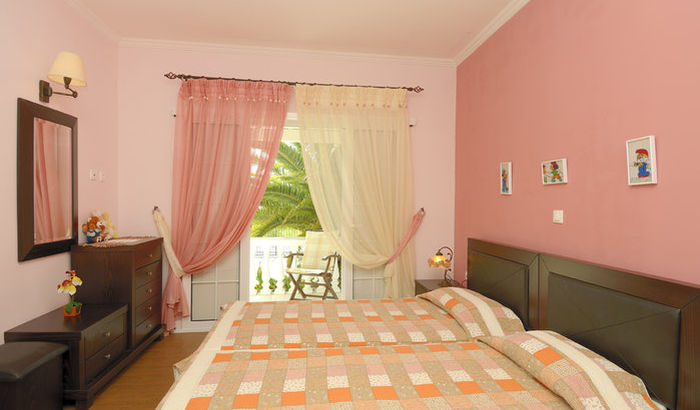 Double Bedroom, Villa Halikounas, Corfu