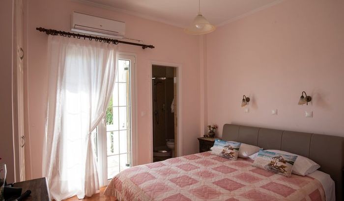 Bedroom, Villa Saia, Corfu