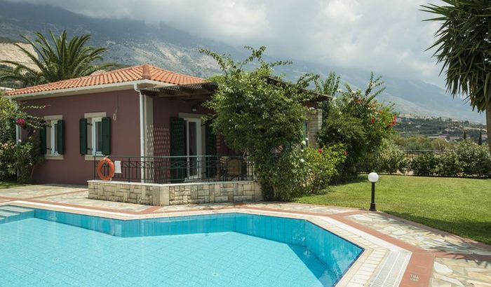 Swimming Pool/Garden, Trapezaki Villas, Kefalonia