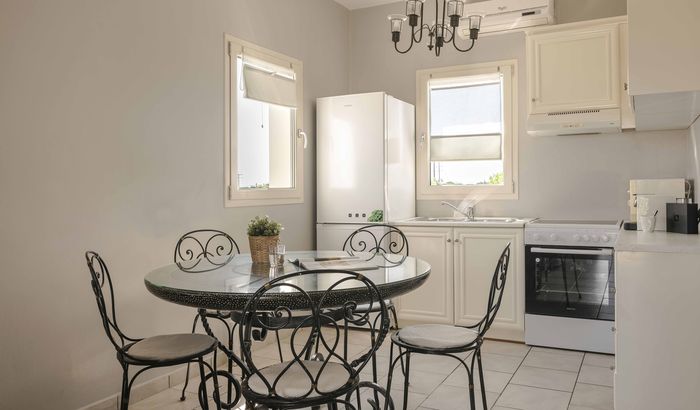 Dining area and kitchen, Villa Winter, The Seasons Villas, Svoronata, Kefalonia